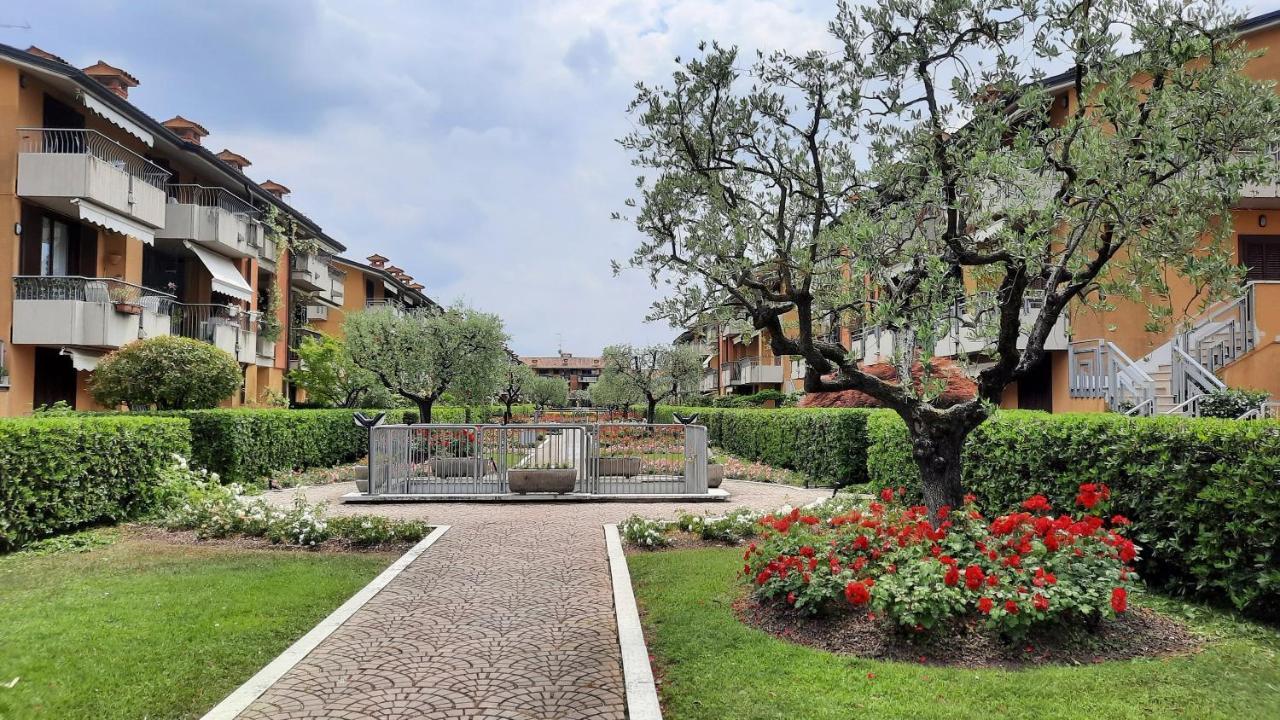 Dolce Vita Family Apartment سيرمِيوني المظهر الخارجي الصورة